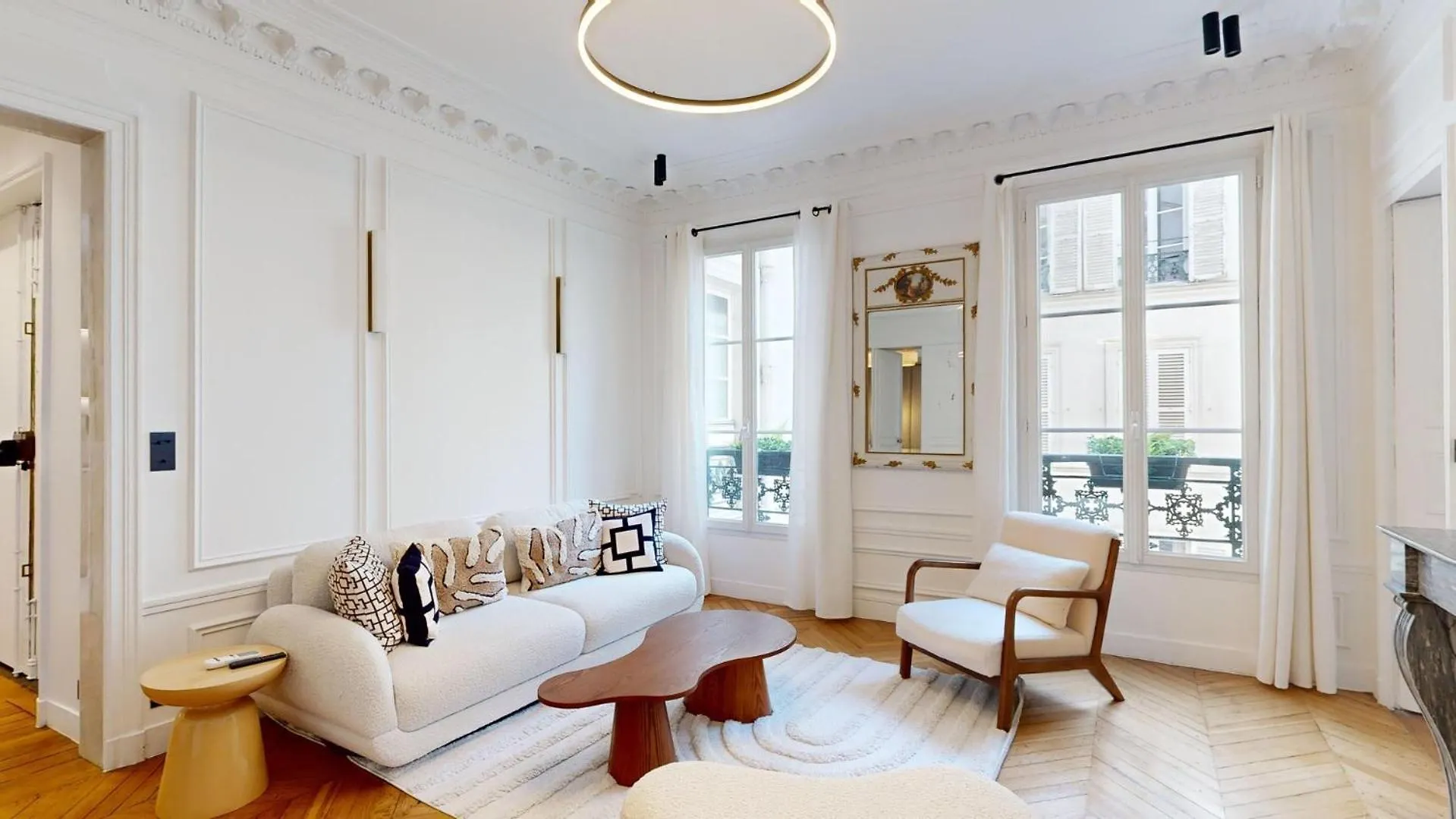 358 Madeleine - Superbe A Appartement *